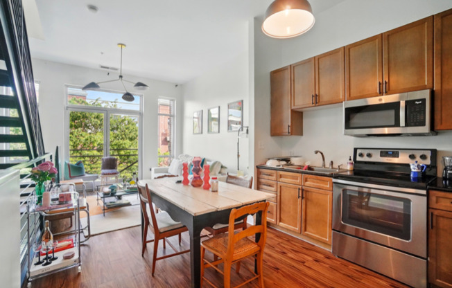 2133 SOUTHEND DR