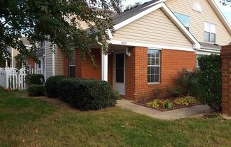 803 Westgate Circle