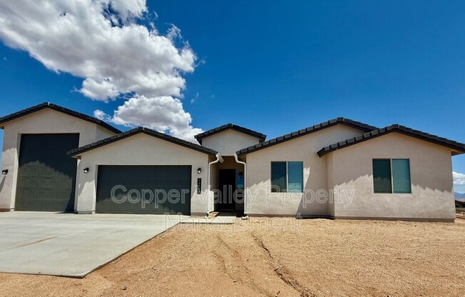 13954 E BAKER DR