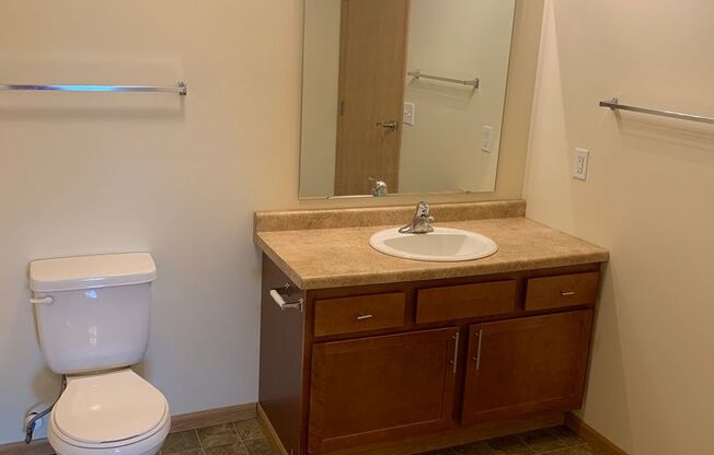 1 bed, 1 bath, 720 sqft, $1,020, Unit 5160-105