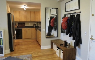 2 beds, 1 bath, 747 sqft, $4,000, Unit 406