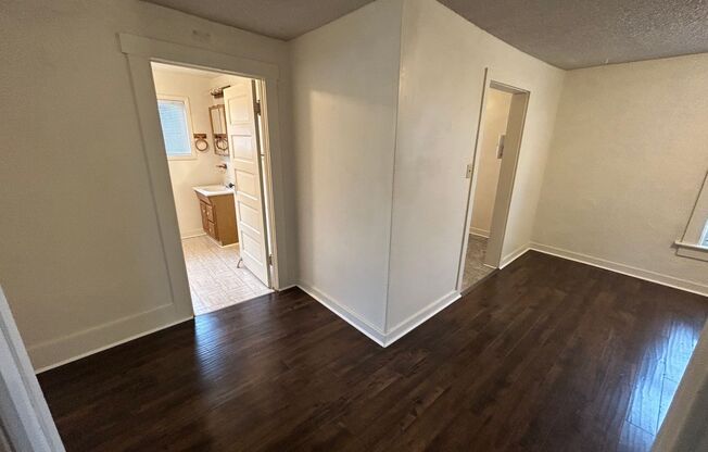 2 beds, 1 bath, 560 sqft, $1,550