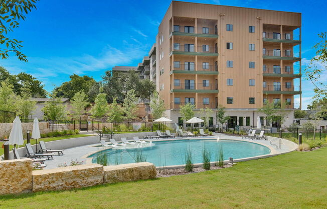 2 beds, 2 baths, 1,015 sqft, $1,699, Unit Apartment 407