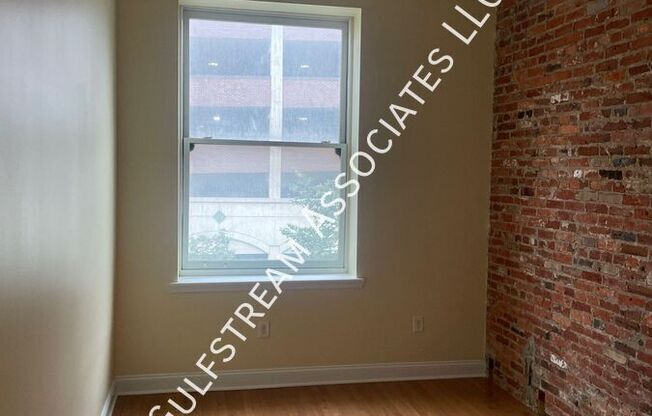 106 N EUTAW ST