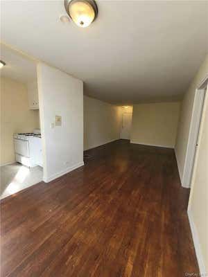 Studio, 1 bath, 525 sqft, $1,695, Unit 4J