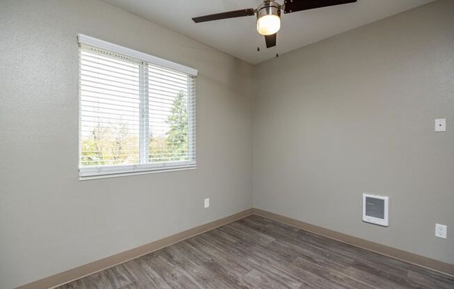 2 beds, 1 bath, 800 sqft, $1,700, Unit #305A