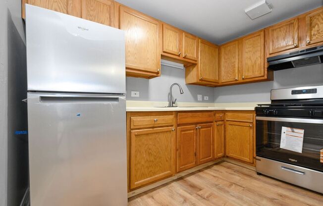 2 beds, 1 bath, 1,100 sqft, $1,860, Unit 3110-201