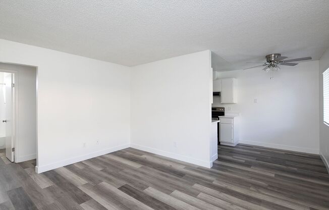 1 bed, 1 bath, 550 sqft, $1,825, Unit 05