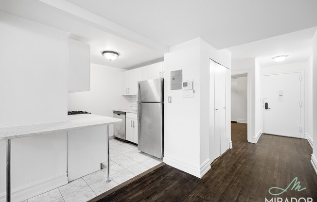 1 bed, 1 bath, $5,000, Unit LB