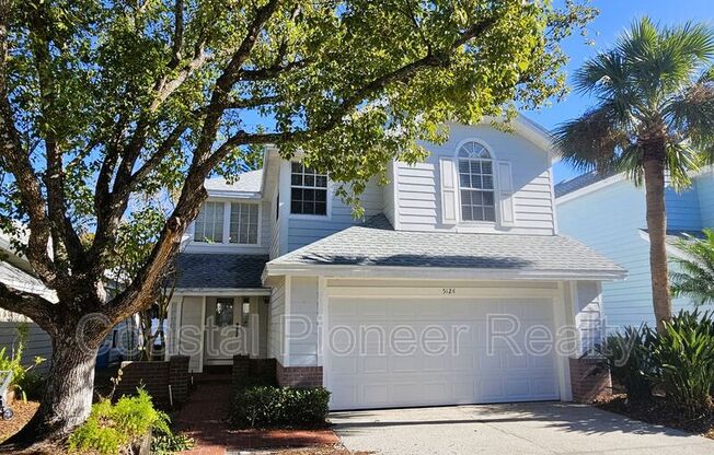 5124 STERLING MNR DR