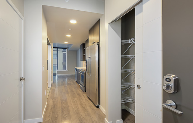 1 bed, 1 bath, 491 sqft, $2,495, Unit 818