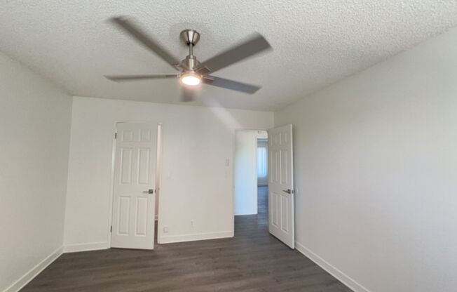 2 beds, 1 bath, 1,100 sqft, $2,568, Unit 241-40