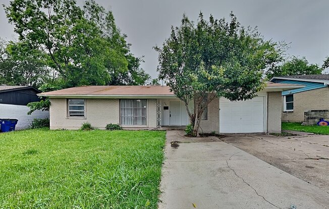 7207 ARBORCREST DR