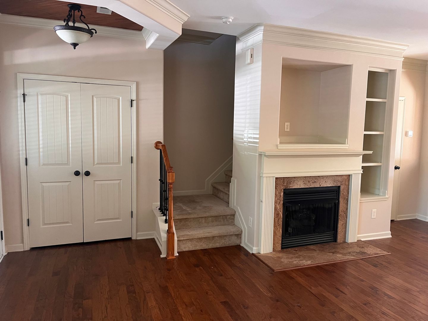 Charming 2 Bed Home in Cary