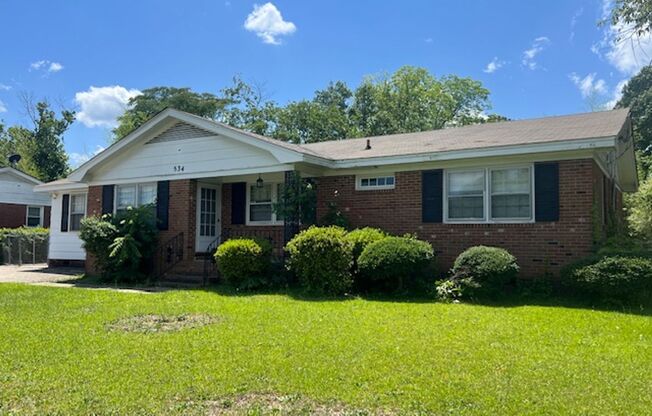 534 Clifford Avenue ~ Mayfair