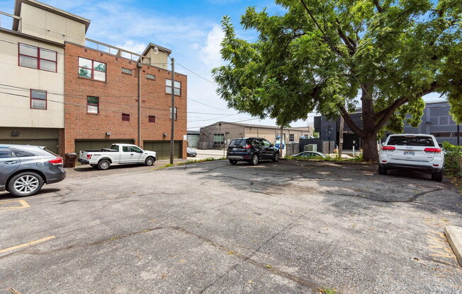 Studio, 1 bath, $830, Unit 5