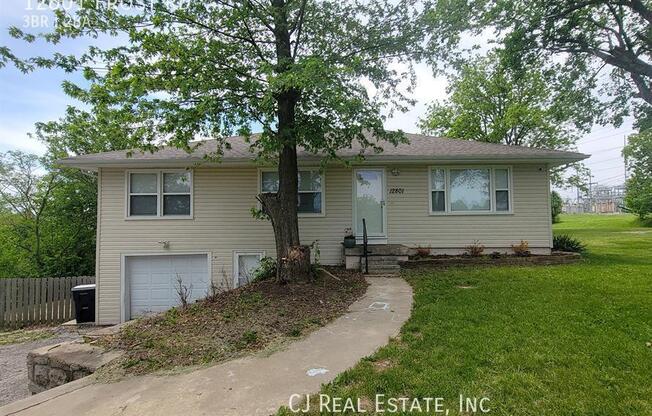12801 FROST RD