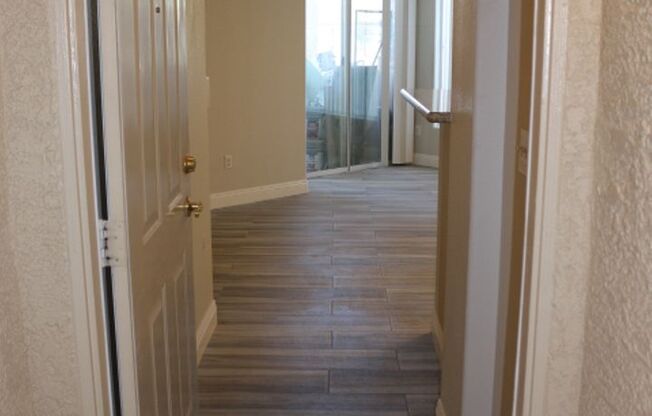 2 beds, 2 baths, $1,495, Unit Bldg. 7 -Clark County-