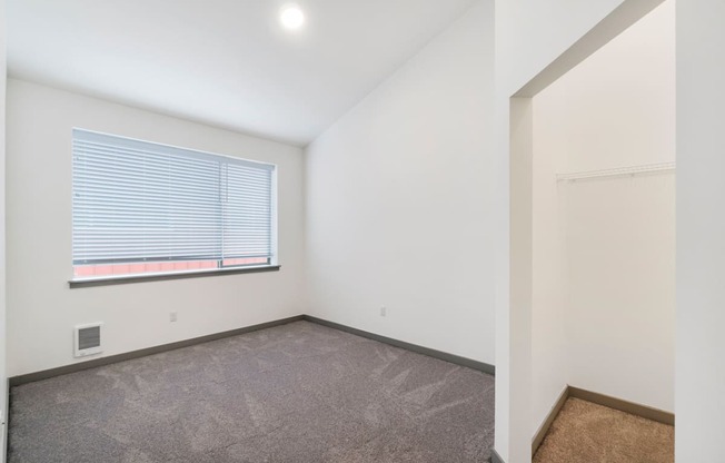 3 Bedroom Vaulted Ceilings