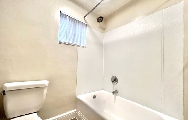 1 bed, 1 bath, $1,425, Unit 117