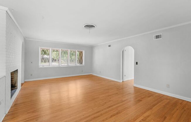 218 South Edgewood