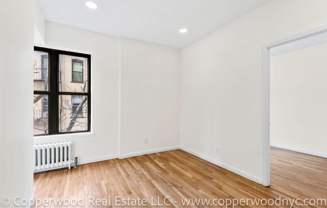 1 bed, 1 bath, 450 sqft, $3,350, Unit 21