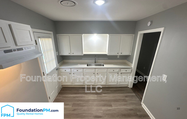 1704 S PERKINS RD