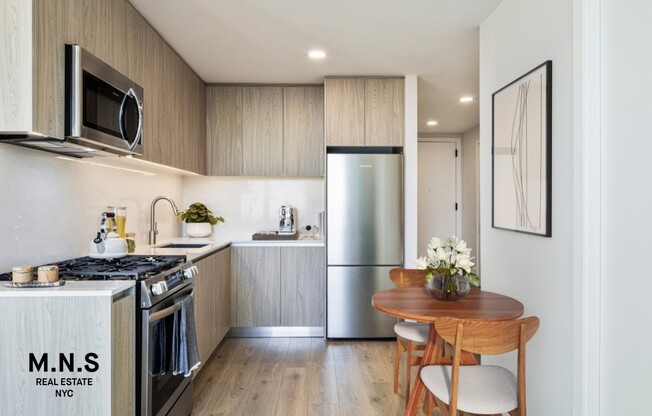 2 beds, 2 baths, $5,357, Unit 1109