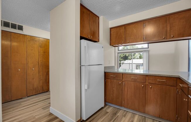 2 beds, 1.5 baths, 1,050 sqft, $2,049, Unit 214-788A