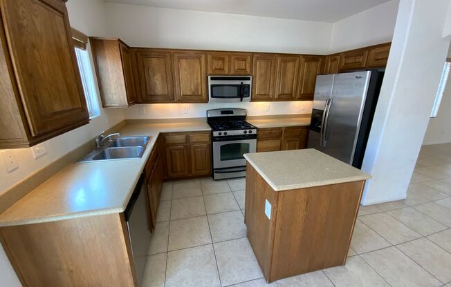 NW AREA -CHARMING 2 STORY WITH OPEN FLOOR PLAN
