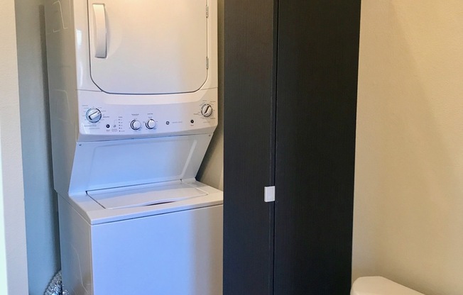 1 bed, 1 bath, $1,090, Unit 224