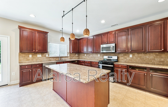 4924 CRUZ BAY DR