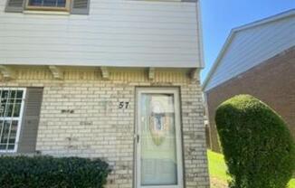 57 W TOWNHOUSE LN