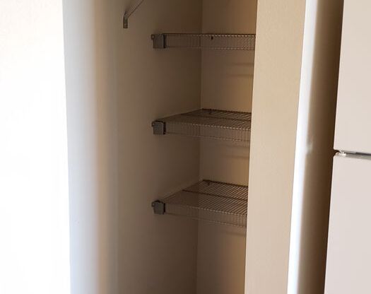1 bed, 1 bath, 589 sqft, $1,225, Unit 2-304W