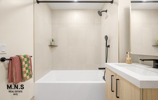 1 bed, 1 bath, $4,604, Unit 229