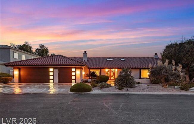 Hard to Find, Single Story Pool and Spa Home