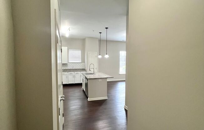 1 bed, 1 bath, 929 sqft, $1,242, Unit 109