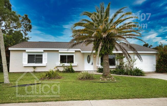 6667 CAROVEL AVE