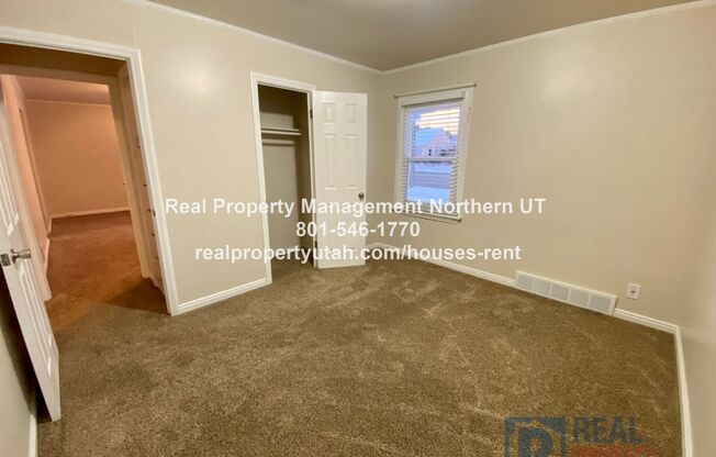 2 beds, 1 bath, $1,250