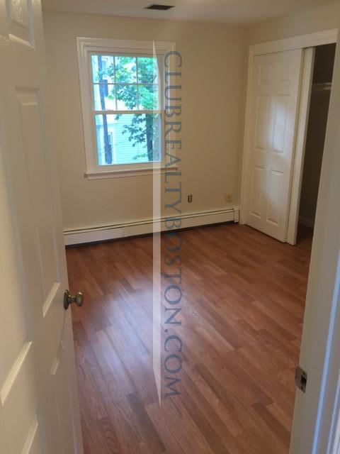 13 RUMFORD AVE