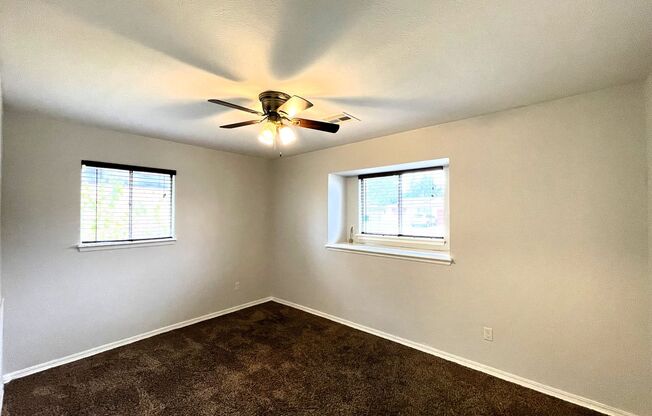 3 beds, 1 bath, $1,199