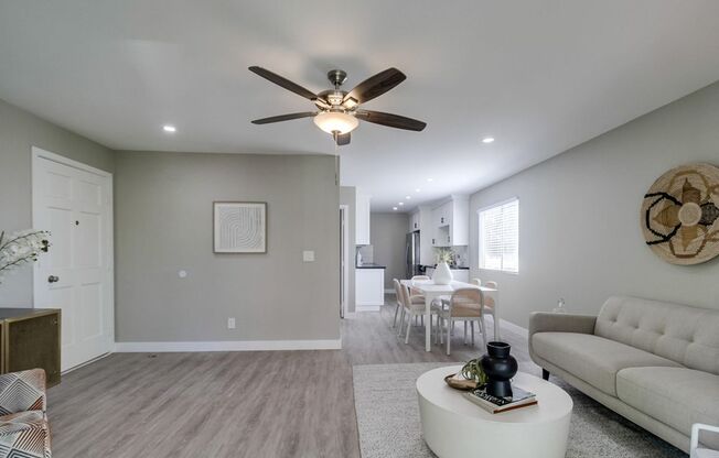 1 bed, 1 bath, 780 sqft, $2,245, Unit 4751-23