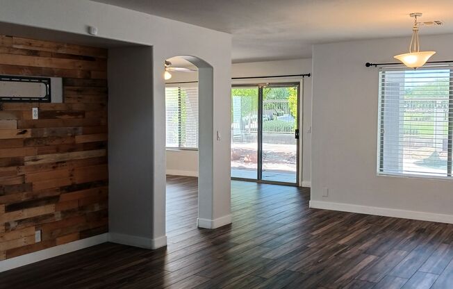 3 Bed / 2 Bath with Loft and Pool