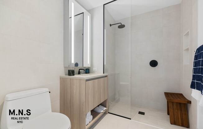 2 beds, 2 baths, 1,049 sqft, $5,563, Unit 523