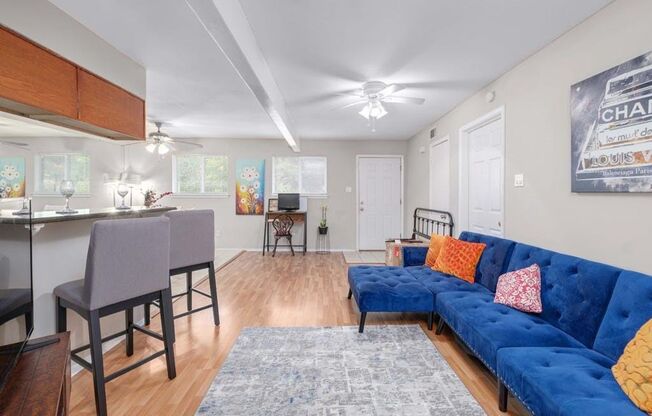 Spacious 3-Bedroom Duplex Gem in Trendy South Austin