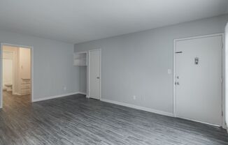 Studio, 1 bath, $1,595