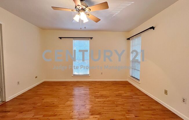 2 beds, 1.5 baths, $2,000