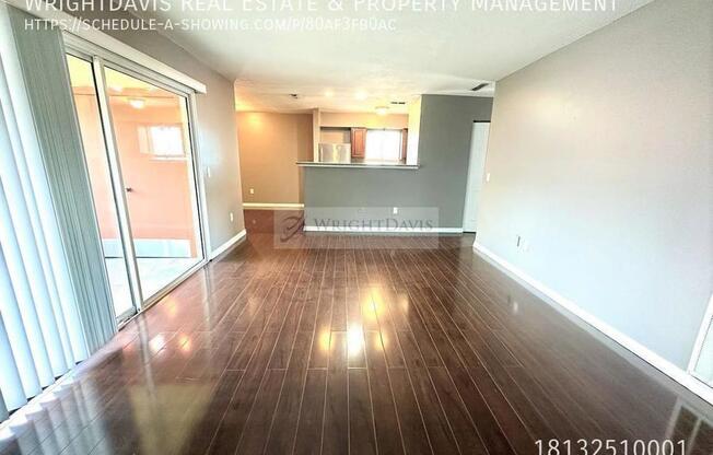 3805 CORTEZ CIR