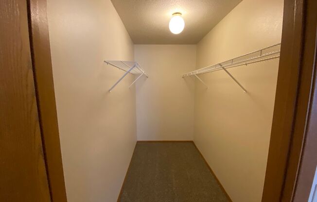 2 beds, 2 baths, 965 sqft, $1,128, Unit 307N