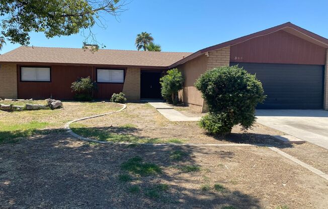 Spacious home in Lemoore